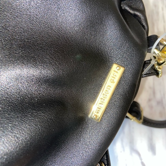 Steve Madden small backpack - Picture 3 of 4